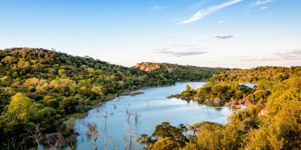 Zimbabwe - Malilangwe Private Wildlife Reserve - Lake
