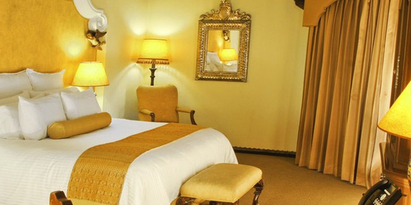Guatemala - Guatemala City - Visa Real Hotel - Room