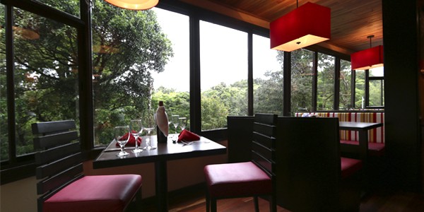 Costa Rica - Monteverde Cloud Forest - Trapp Family Lodge - Restaurant