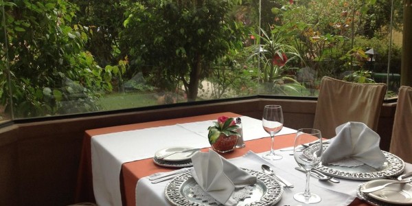 Ecuador - Cuenca & Ingapirca - Mansion Alcazar - Restaurant