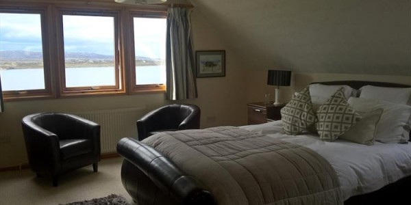 Falkland Islands - Stanley - Lafone House - Room