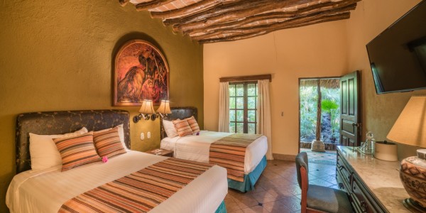 Mexico - Copper Canyon - Posada Del Hidalgo Hotel - Room