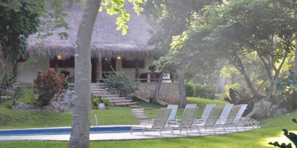 Mexico - Yucatan Peninsula - The Lodge at Chichen Itza - Pool