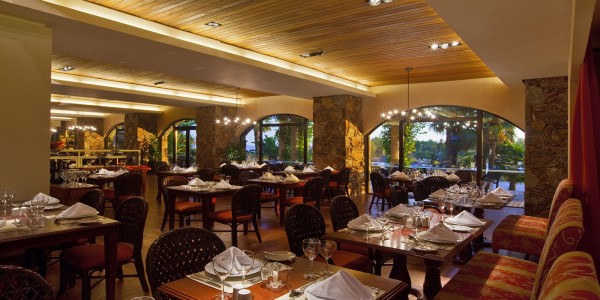 Uruguay - Colonia - Sheraton Colonia Golf & Spa Resort - Restaurant