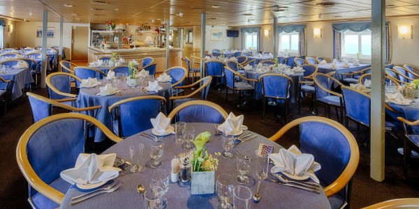 AN - Ocean Nova - dining room