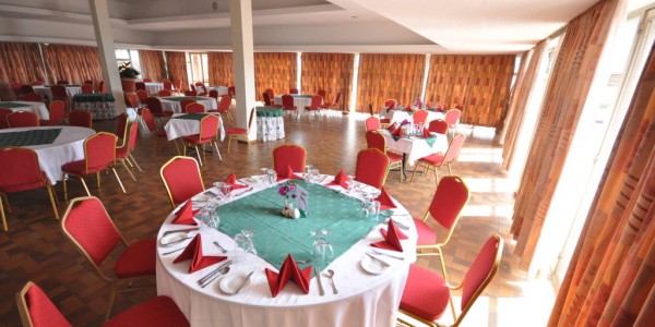 Rwanda - Akagera National Park - Akagera Game Lodge - Restaurant