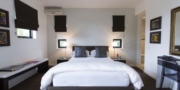 South Africa - Cape Town - Kensington Place - Standard Room