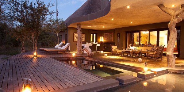 South Africa - Kruger National Park & Private Game Reserves - Chitwa Chitwa Game Lodge - Outside