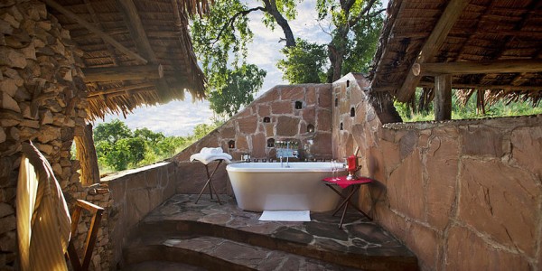 Tanzania - Selous Game Reserve - Beho Beho Camp - Bathroom