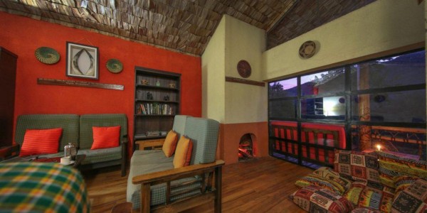 Uganda - Bwindi National Park - Mahogany Springs Lodge - Main Building Lounge