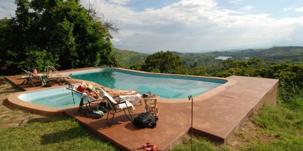 Uganda - Kibale Forest National Park - Ndali Lodge - Pool
