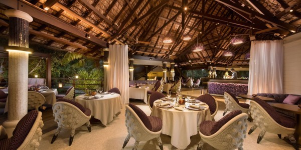 Indian Ocean - Seychelles - Constance Lemuria Praslin Seychelles - Restaurant