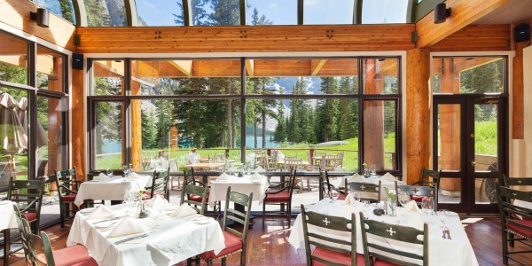 Canada - Canadian Rockies - Moraine Lake Lodge - Dining