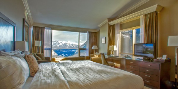 Canada - Canadian Rockies - The Rimrock Resort Hotel - Room