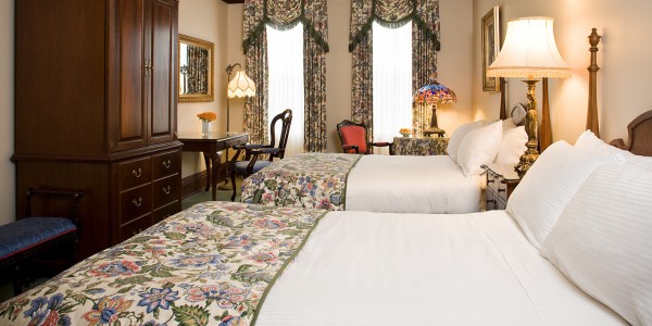 Canada - Niagara Falls - Prince of Wales Hotel - Room