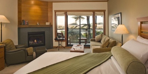 Canada - Vancouver Island - Wickaninnish Inn - Pointe West Deluxe Room