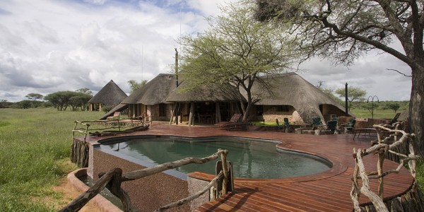 Namibia - Okonjima & The Africat Foundation - Okonjima African Villa - Pool