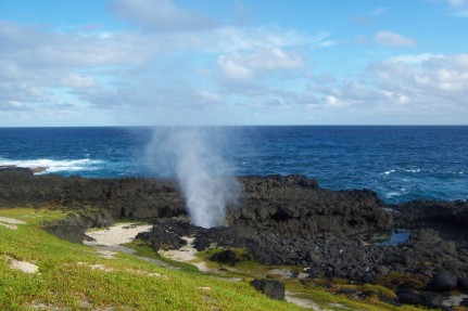 Rolas_Furnas_Geysir_Sao_Tome_e_Principe