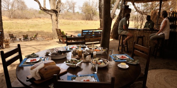 Zambia - South Luangwa National Park - Remote Africa Safaris - Dining