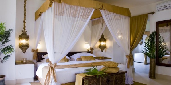 Zanzibar- Zanzibar Beaches - Baraza Resort and Spa, Zanzibar - Bed