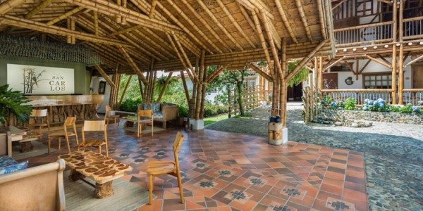 Colombia - Coffee Region - Casa San Carlos Lodge - Reception