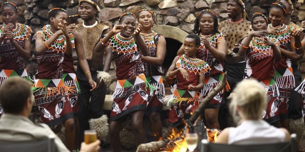 South Africa - Kwazulu Natal - Phinda Rock Lodge - Dancing