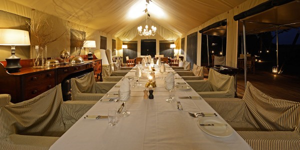 Zimbabwe - Hwange National Park - Verney's Camp - Dining
