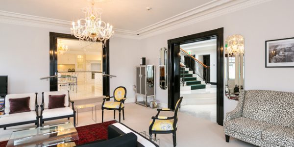 opulent-living-room